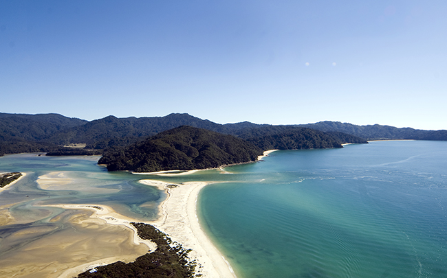 walking tour new zealand Awarpa New Zealand