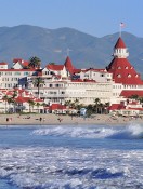 Sparkling Sands Make Coronado Perfect Fall Beach Vacation