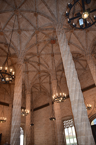 ORNATE CEILING OF SILK EXCHANGE