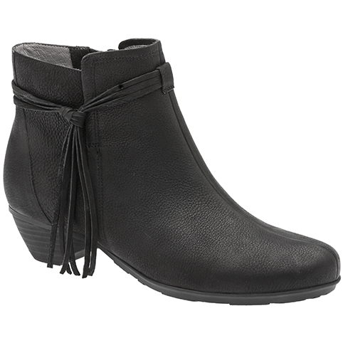 Abeo short boot. Style: Nella